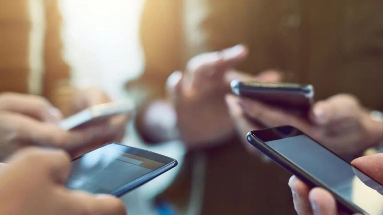 Akıllı telefon maliyetleri yükseldi: Xiaomi yeni stratejisini açıkladı