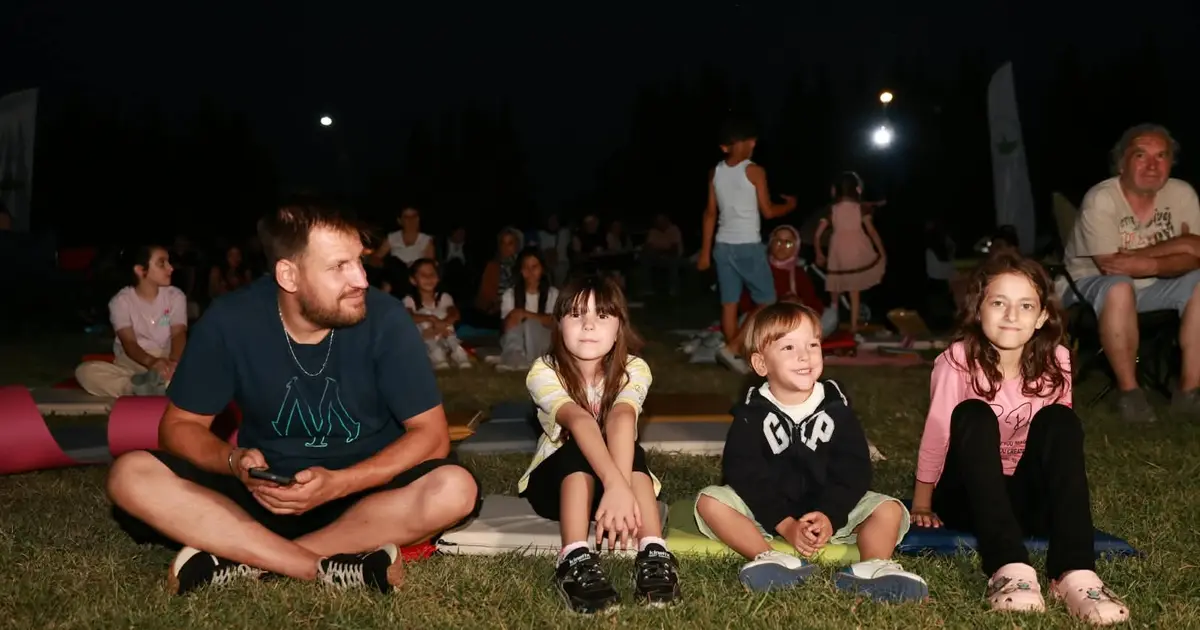 Osmangazi'de gökyüzü gözlem etkinliği düzenlendi: Bilim dolu bir gece