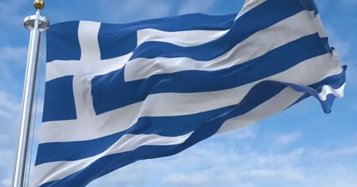 Yunanistan Sifnos Adası'nda helikopter kazası: 3 kişi hayatını kaybetti