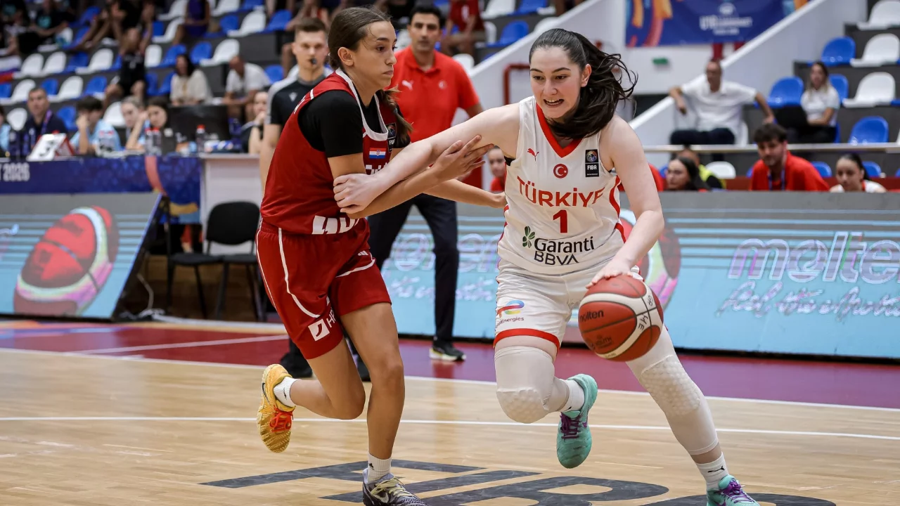 16 Yaş Altı Kız Milli Takımı, Avrupa Şampiyonası'nda çeyrek finale yükseldi