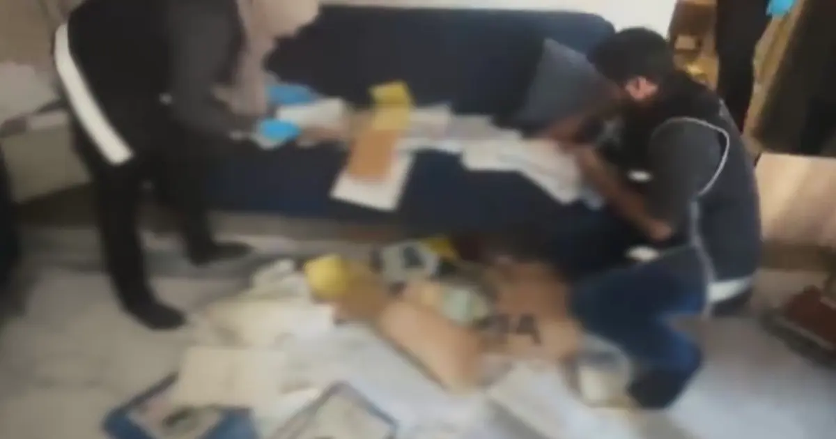 25 kişi tutuklandı: Tefecilik operasyonu detayları belli oldu 25 kişi tutuklandı: Tefecilik operasyonu detayları belli oldu