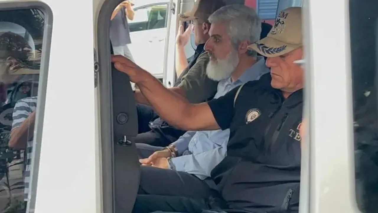 Alparslan Kuytul'un talimatı: Koray Sarısaçlı 7 milyon dolarlık senet imzalattı