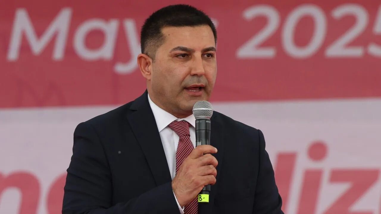 Ömer Günel, CHP üyeliğinden istifa etti: İşgal sona ermedi