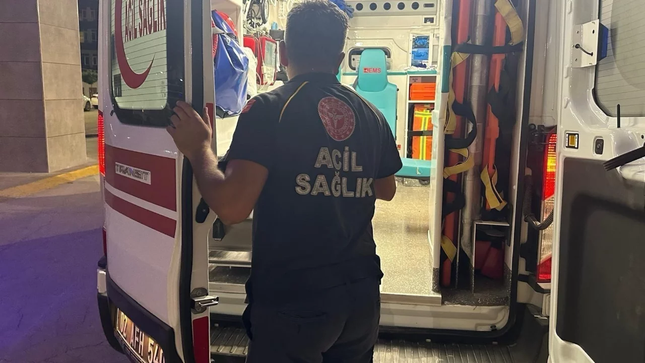 Düğün salonunda yaşanan kargaşada 5 kişi yaralandı