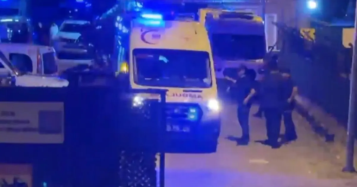 İstanbul'da gemide zehirlenme: 4 kişi hastaneye sevk edildi