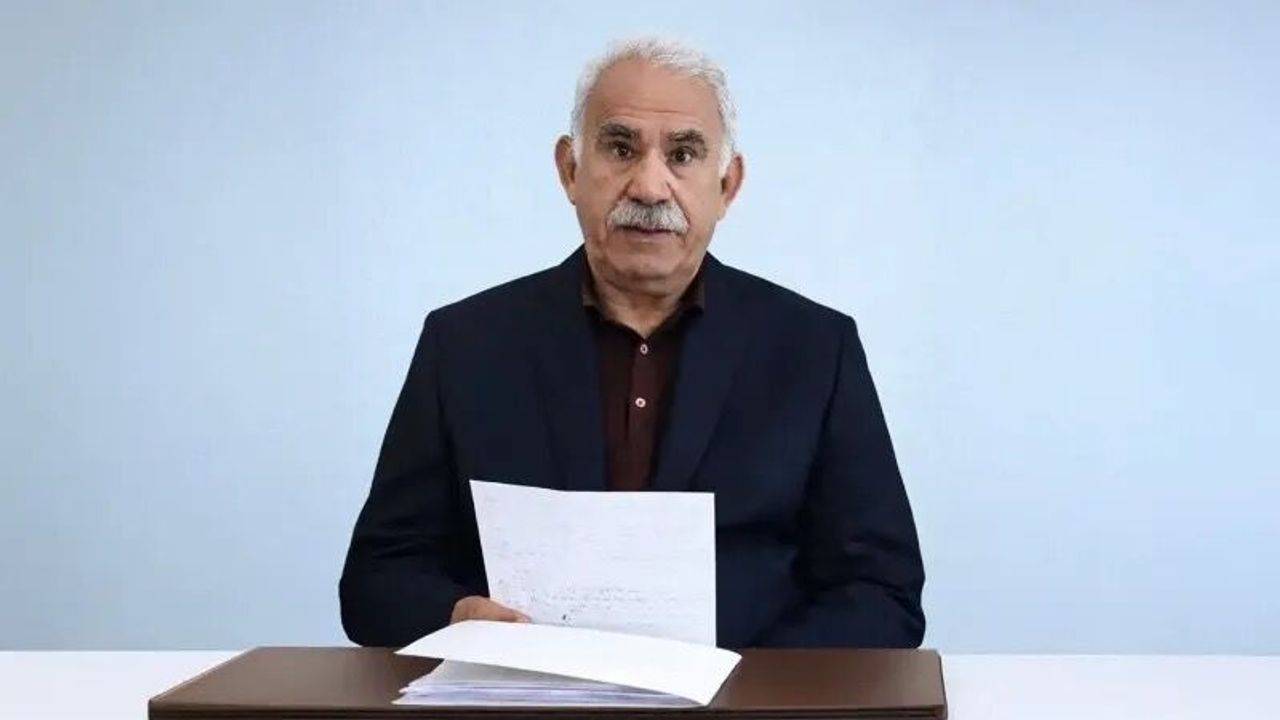 Öcalan, yeni kurulda yer alacak: Silahsızlanma süreci başladı