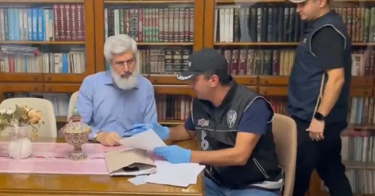 Alparslan Kuytul'un yeğeni FETÖ'nün jandarma mahrem sorumlusuydu Alparslan Kuytul'un yeğeni FETÖ'nün jandarma mahrem sorumlusuydu