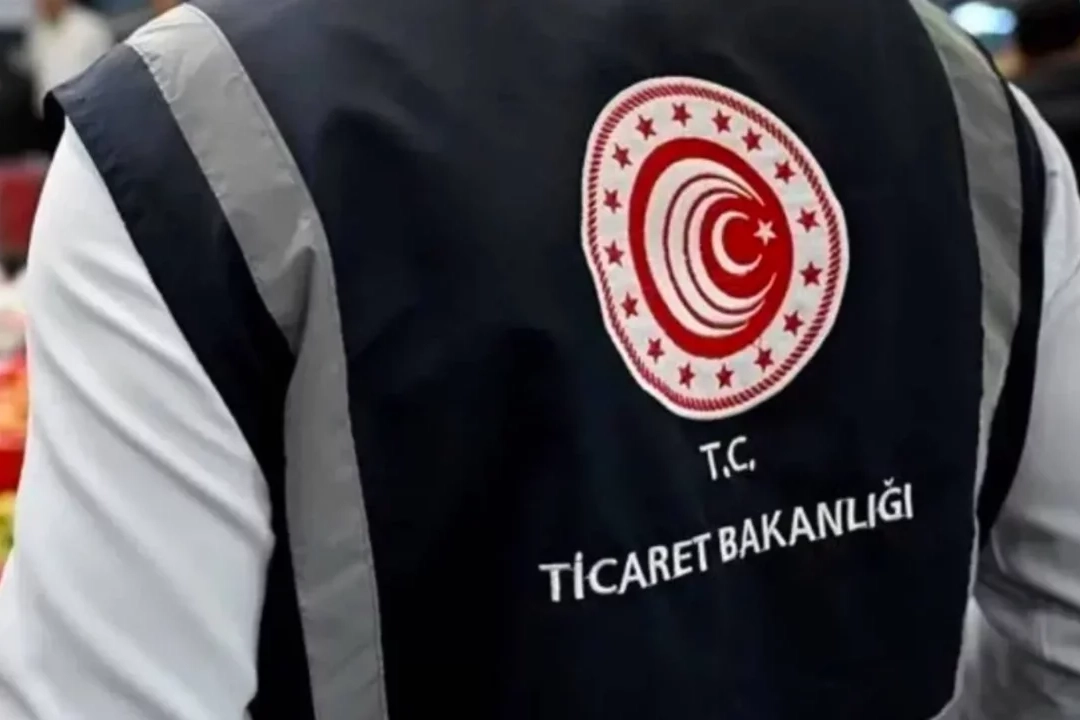 Ticaret Bakanlığı, dört bebek giyim ürününü toplatıyor: Boğulma riski var