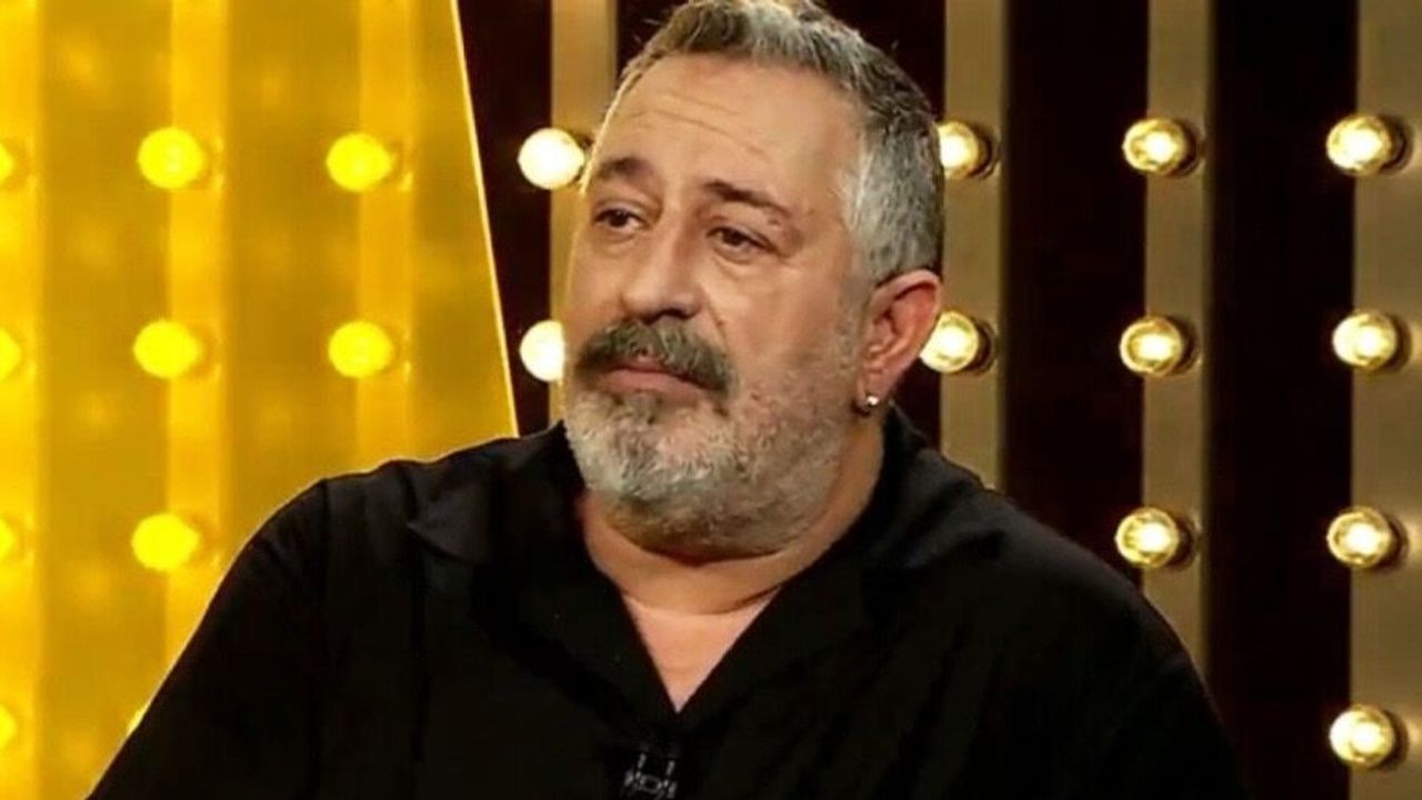Cem Yılmaz'ın cenazede dikkat çeken imajı sosyal medyada konuşuluyor