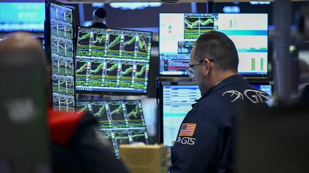 New York borsasında Dow Jones endeksi %1,32 değer kaybetti