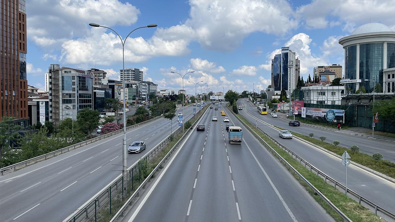 İstanbul'da 30 Ağustos için bazı yollar 23 Ağustos'ta trafiğe kapatılacak