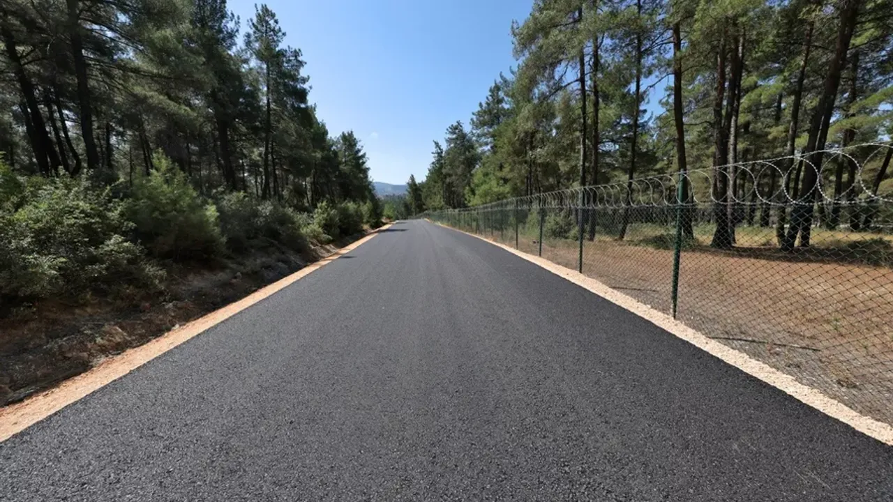 Bursa'da 1,5 kilometrelik yol yenileme çalışması tamamlandı