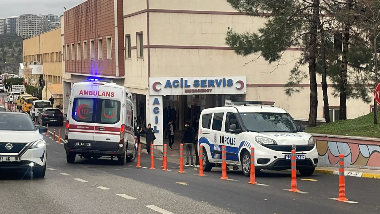 Siverek'te trajik olay: 22 yaşındaki kadın hayatını kaybetti Siverek'te trajik olay: 22 yaşındaki kadın hayatını kaybetti
