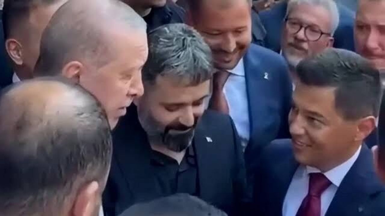 Cumhurbaşkanı Erdoğan, CHP'li Acar Ünlü'yü AK Parti'ye davet etti