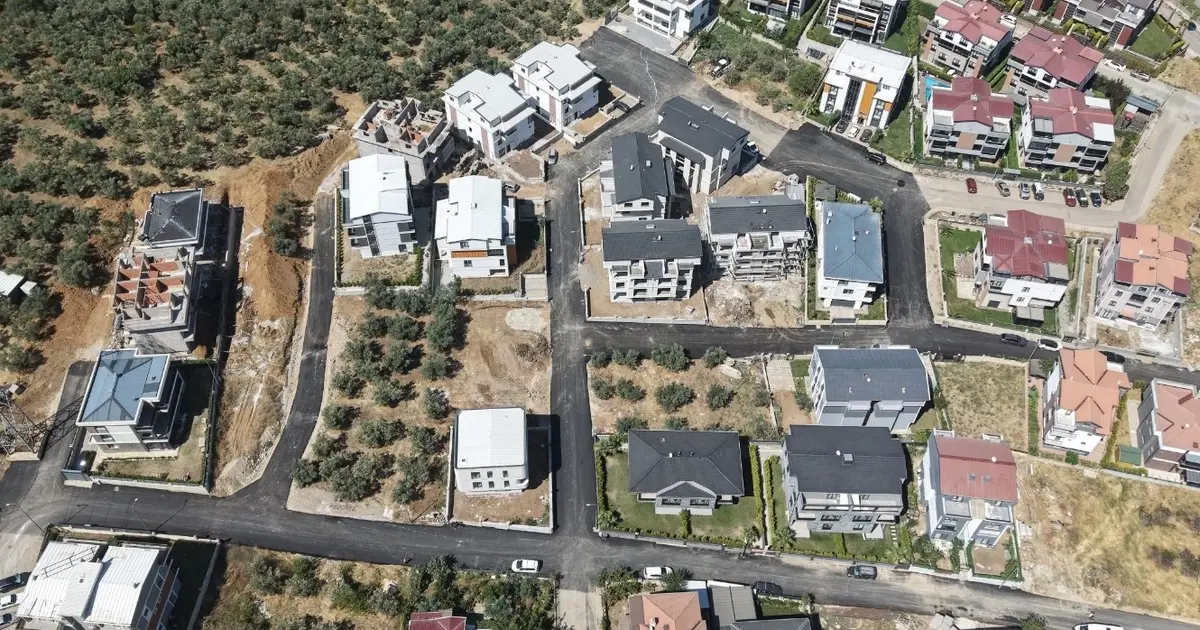 Gemlik Belediyesi, Umurbey Mahallesi'ne 2 bin 700 ton asfalt serdi