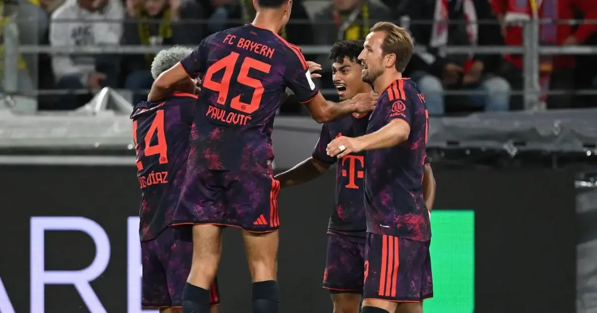 Bayern Münih, Süper Kupa'da Borussia Dortmund'u geçerek 12. zaferini kazandı Bayern Münih, Süper Kupa'da Borussia Dortmund'u geçerek 12. zaferini kazandı