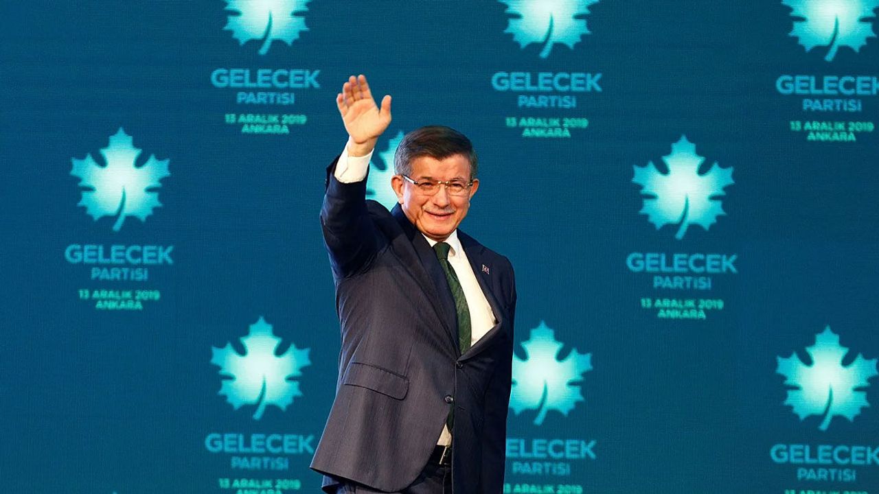 Gelecek Partisi kararını açıkladı: Siyasi faaliyetler sona erdi