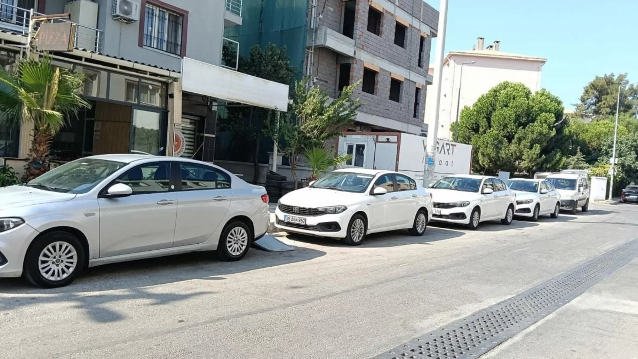 2027'de yürürlüğe girecek kiralık araç yönetmeliği esnafı sevindirdi