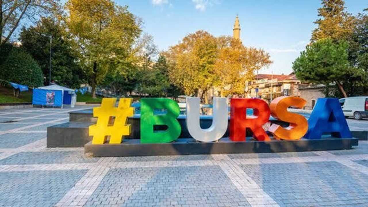Bursa'da sıcak hava dalgası devam ediyor: Termometreler 34°C'yi bulacak Bursa'da sıcak hava dalgası devam ediyor: Termometreler 34°C'yi bulacak