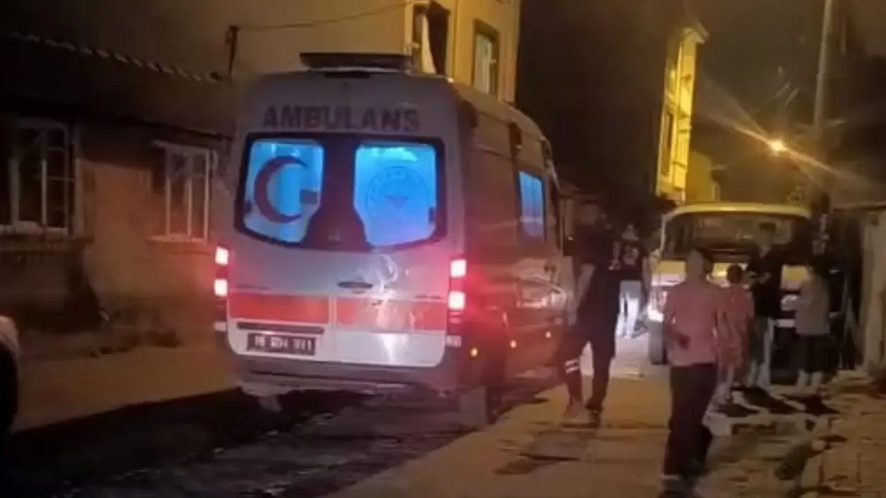 İnegöl'de iki grup arasında silahlı çatışma: Baba ve oğlu yaralandı