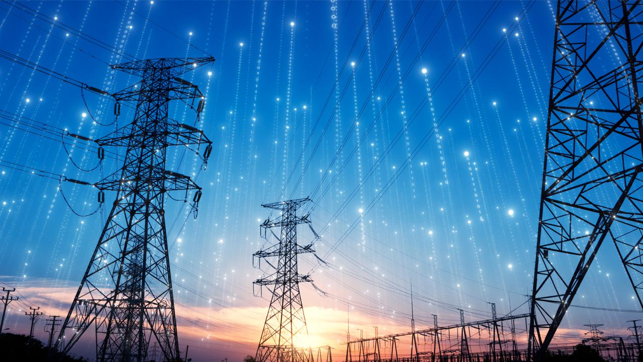 Türkiye'nin elektrik kurulu gücü 126 bin 476 megavata yükseldi