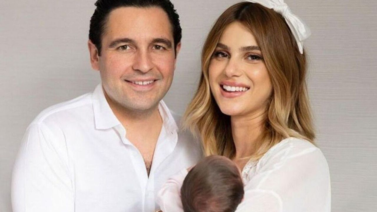 Nazlı ve Hacı Sabancı'nın ikinci çocukları Ömer dünyaya geldi Nazlı ve Hacı Sabancı'nın ikinci çocukları Ömer dünyaya geldi