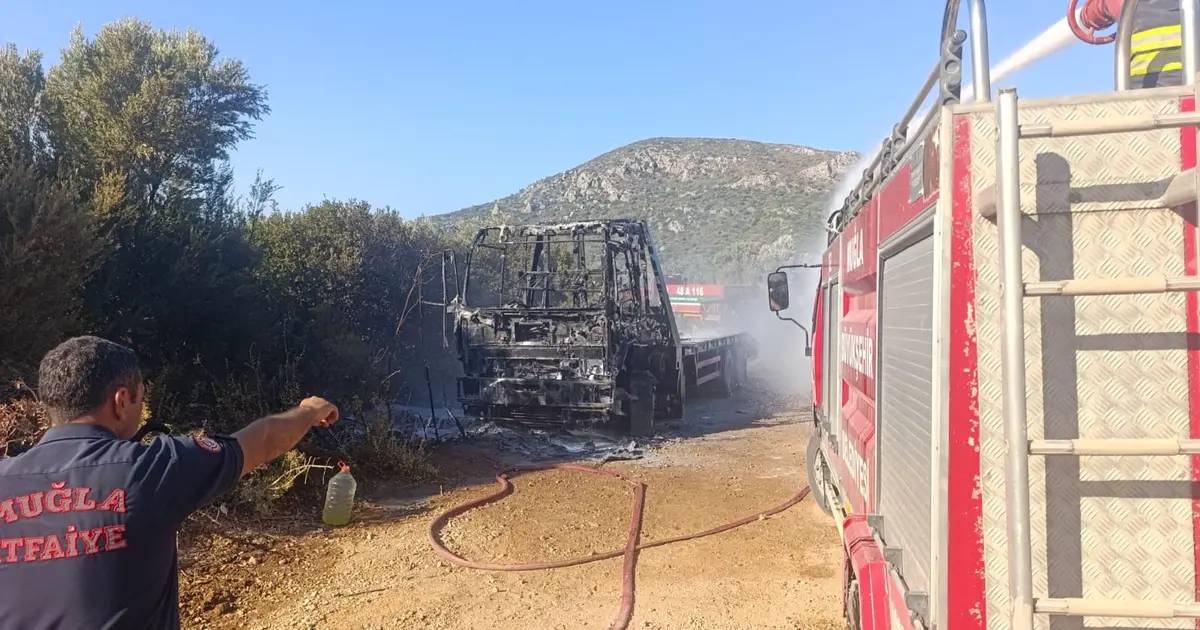 Muğla Datça'da kamyonet kundaklaması: 2 kişi tutuklandı