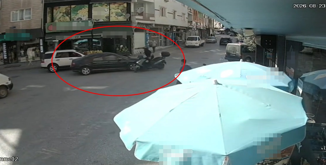 Bursa Orhangazi'de motosiklet ve otomobil çarpıştı: 1 yaralı Bursa Orhangazi'de motosiklet ve otomobil çarpıştı: 1 yaralı