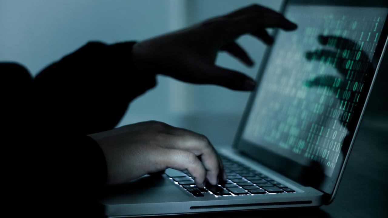 İranlı hackerlar, İngiltere'nin elektrik şebekesine siber saldırı düzenledi