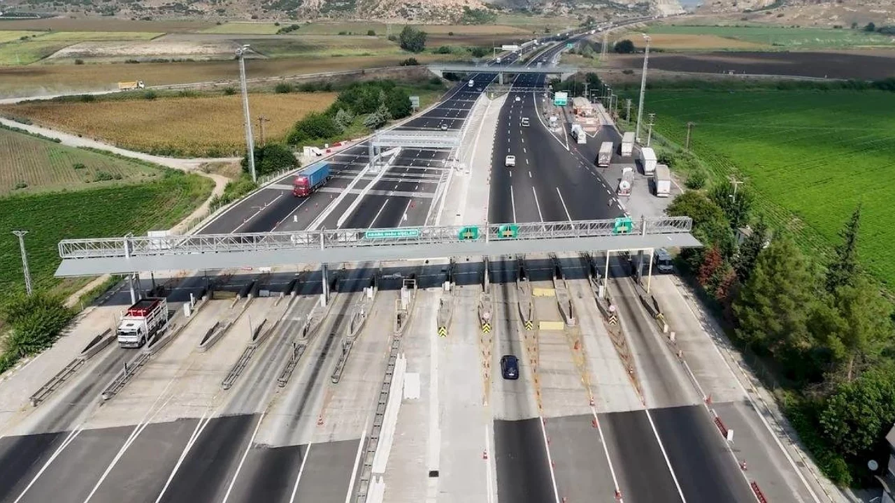 Otoyollarda yeni dönem: Serbest Geçiş Sistemi 43 noktada devrede
