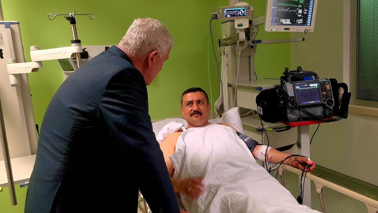 Türkoğlu'ndan mesaj: "Hiçbir saldırı beni İYİ'lik yolundan döndüremez"