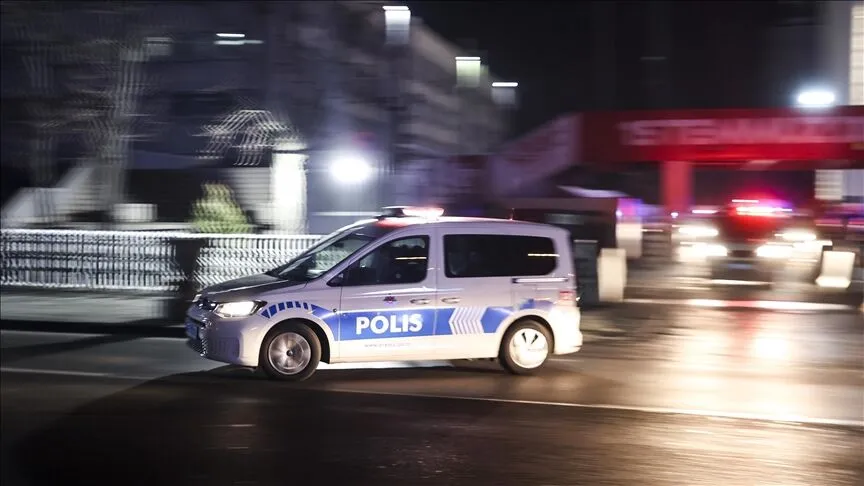 Dolandırıcılık operasyonu Bursa'yı da kapsadı: 7 kişi tutuklandı Dolandırıcılık operasyonu Bursa'yı da kapsadı: 7 kişi tutuklandı