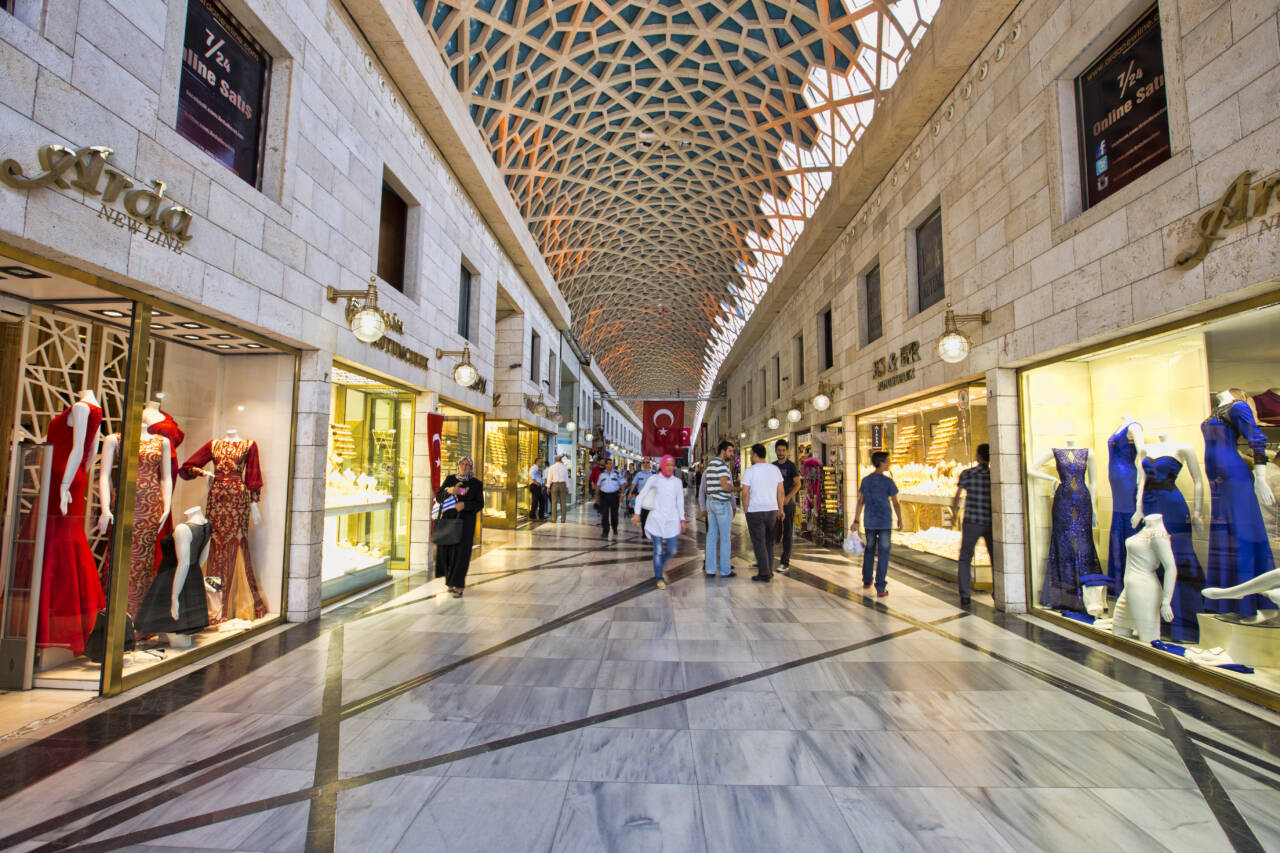Bursa'nın çarşı kültürü değişiyor: Alışveriş merkezleri öne çıkıyor