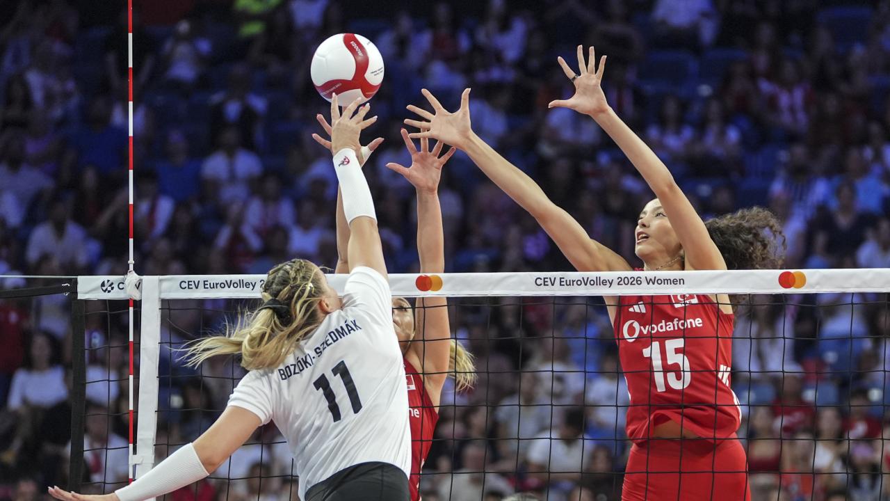 Filenin Sultanları, Macaristan karşısında 3-0 galip geldi