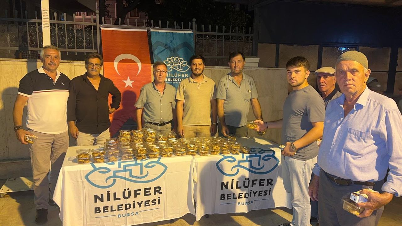 Nilüfer Belediyesi, Mevlid Kandili’nde 6 bin 500 simit dağıttı