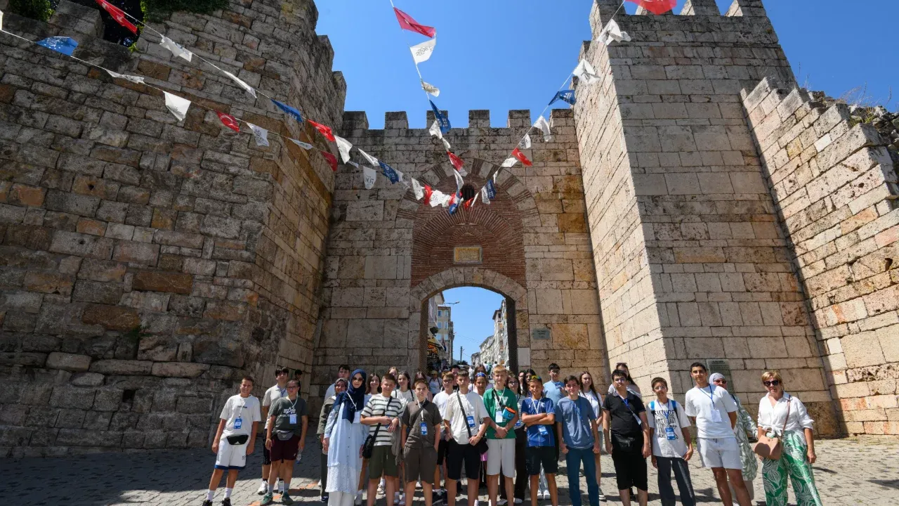 Osmangazi'de Kardeş Şehir Programı: 17 Bosnalı Öğrenci Bursa'da