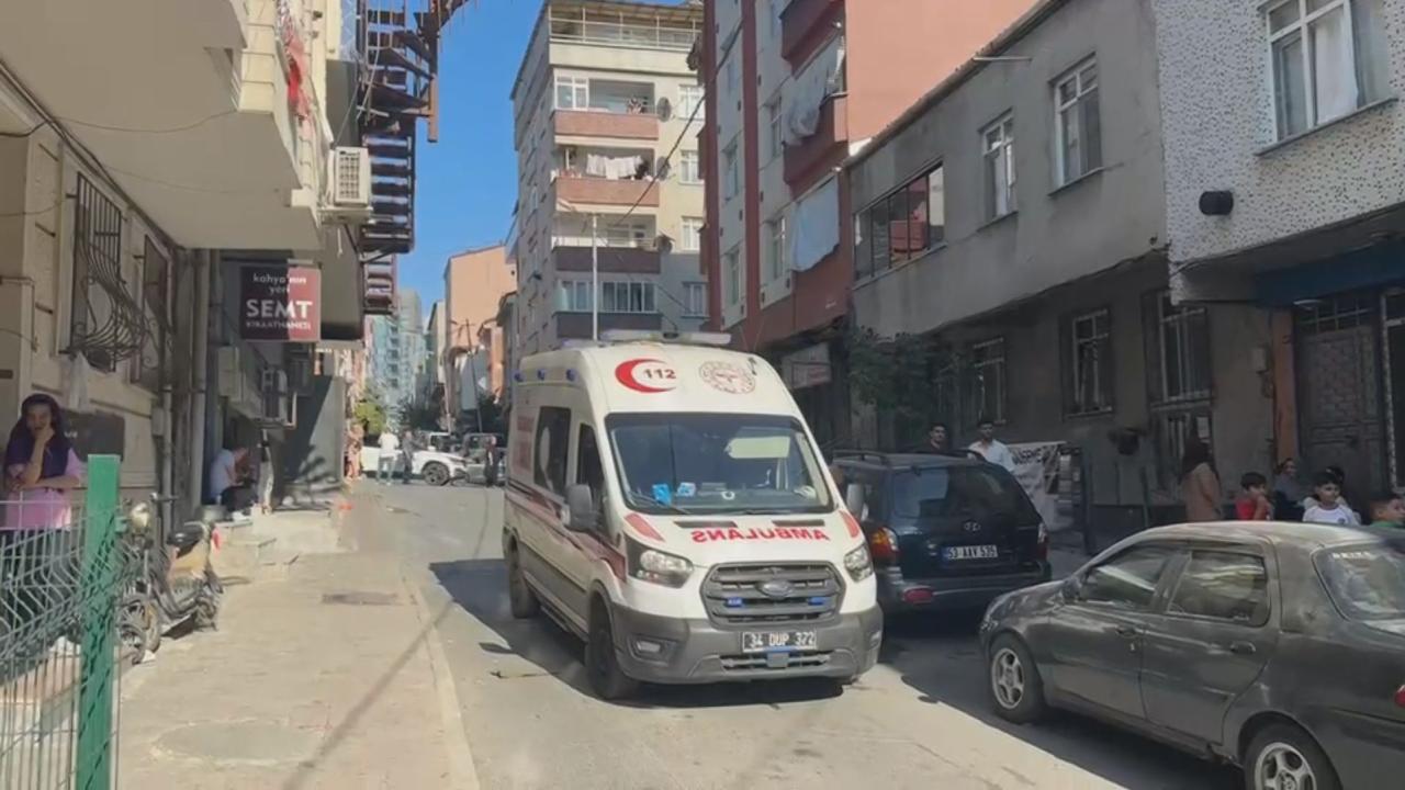 Küçükçekmece'de deodorant kutusu patladı: 2'si çocuk 3 yaralı