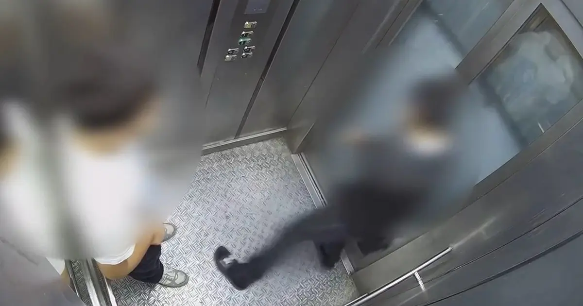 Bursa'da asansörde mahsur kalan çocuklar: İtfaiye 1 saatte kurtardı