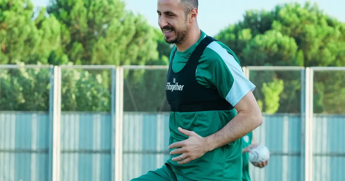 Bursaspor'un yeni transferi Zeki Yavru, 3 haftadır süre alamadı