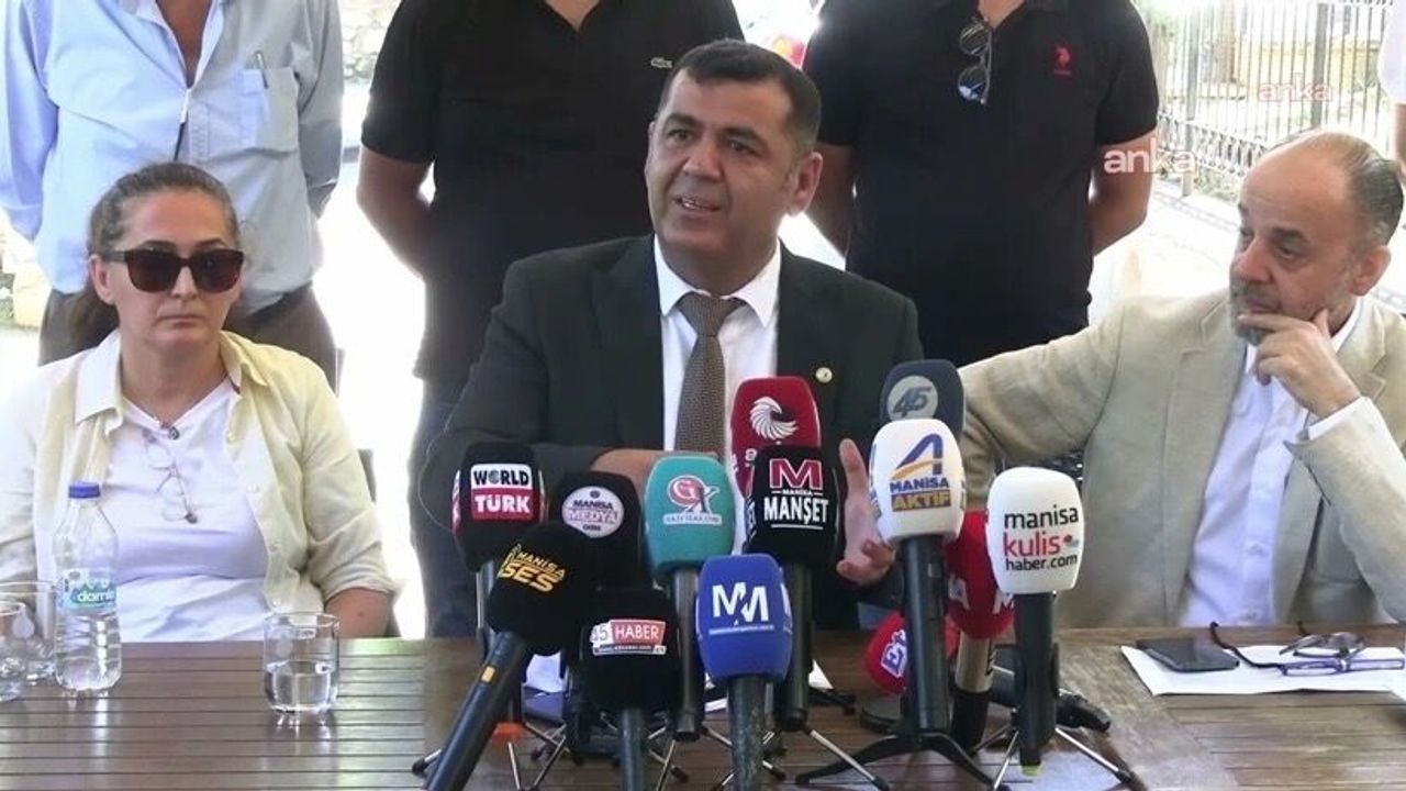 Engin Uzun'un istifası: CHP Manisa'da yeni döneme geçiliyor