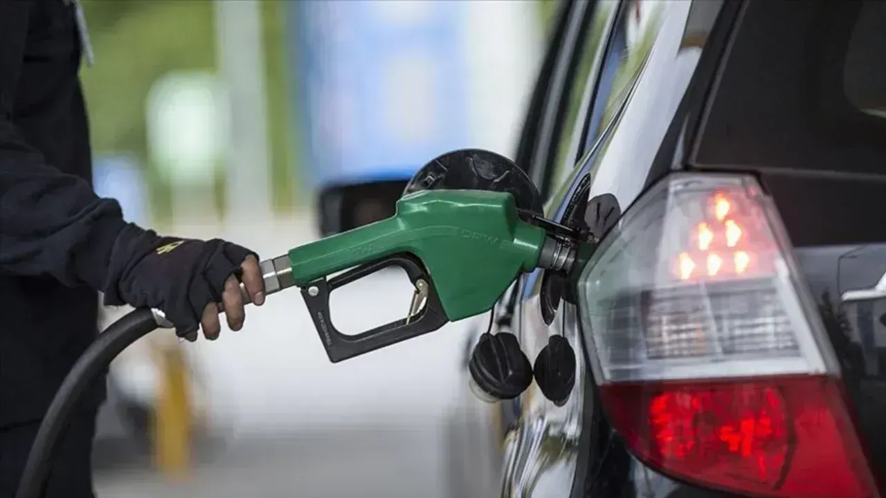 Bursa'da benzin fiyatı 75,34 TL'ye yükseldi; motorin 83,73 TL Bursa'da benzin fiyatı 75,34 TL'ye yükseldi; motorin 83,73 TL