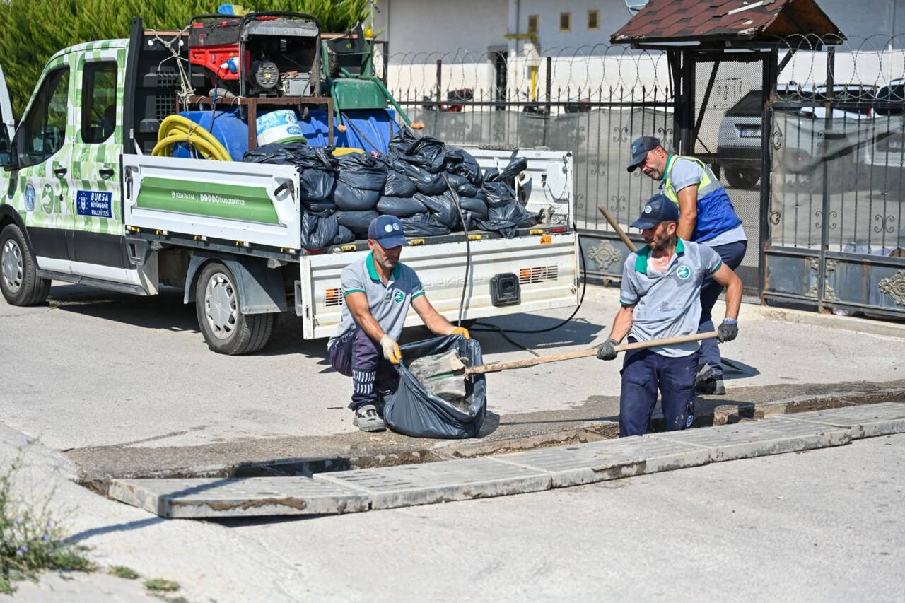 Bursa'da yağmur suyu altyapısı için büyük temizlik seferberliği