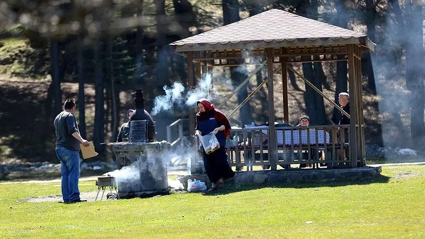 Bursa'da piknik yapanlar için kritik gıda güvenliği önerileri Bursa'da piknik yapanlar için kritik gıda güvenliği önerileri