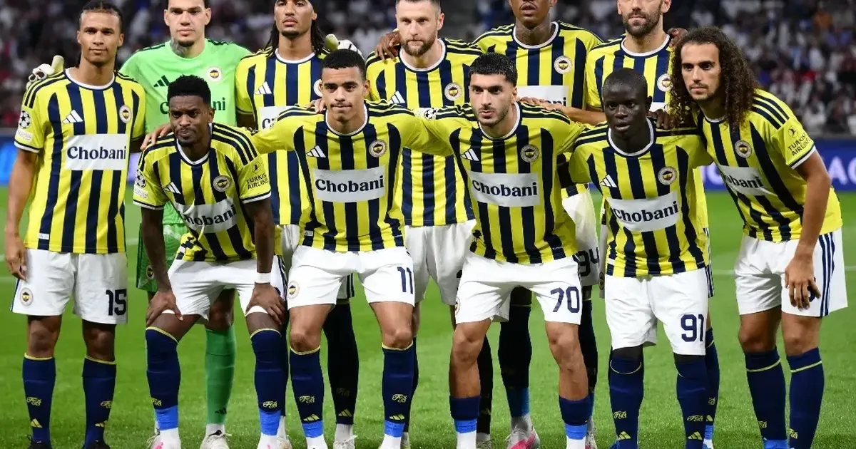 Fenerbahçe, 17 yıl aradan sonra Şampiyonlar Ligi'nde grup aşamasına yükseldi