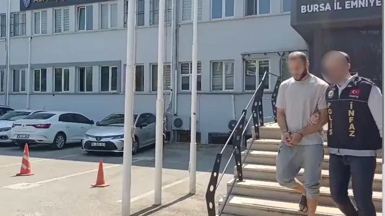 Bursa'da 3 firari suçlu yakalandı: Toplam 66 yıl hapis cezası
