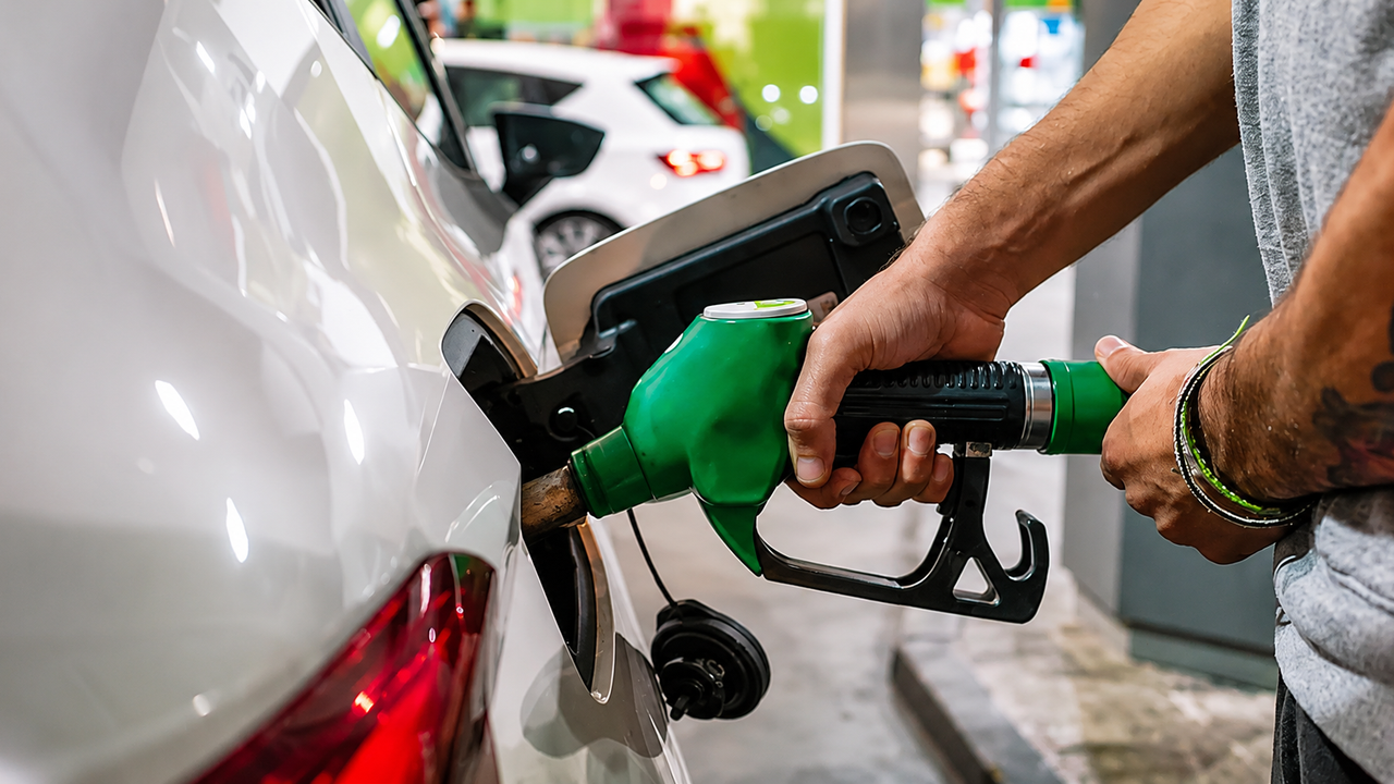 Motorin fiyatları Bursa'da 5,36 TL düştü: Yeni fiyat 78 TL