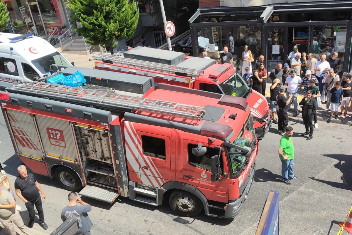 İstanbul Ümraniye'de cip ve otomobil çarpıştı: 4 kişi yaralandı