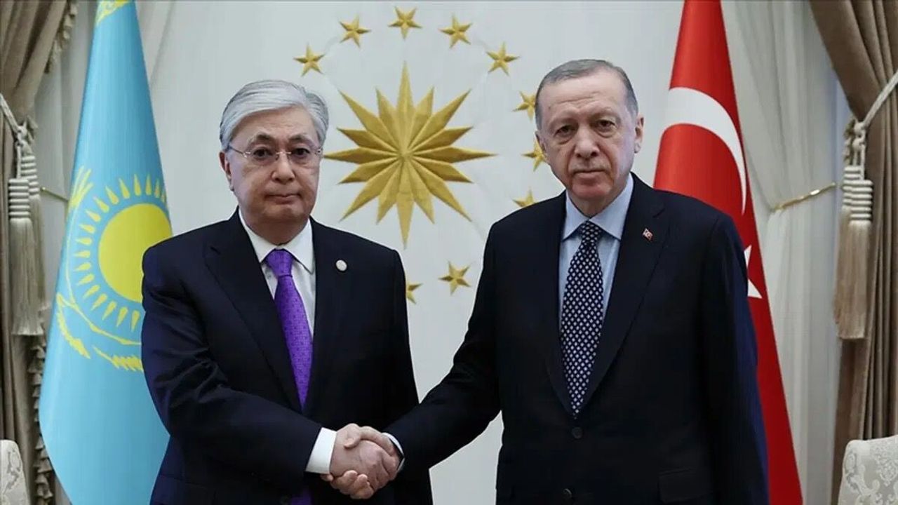 Cumhurbaşkanı Erdoğan, üç liderle diplomasi trafiği yürüttü