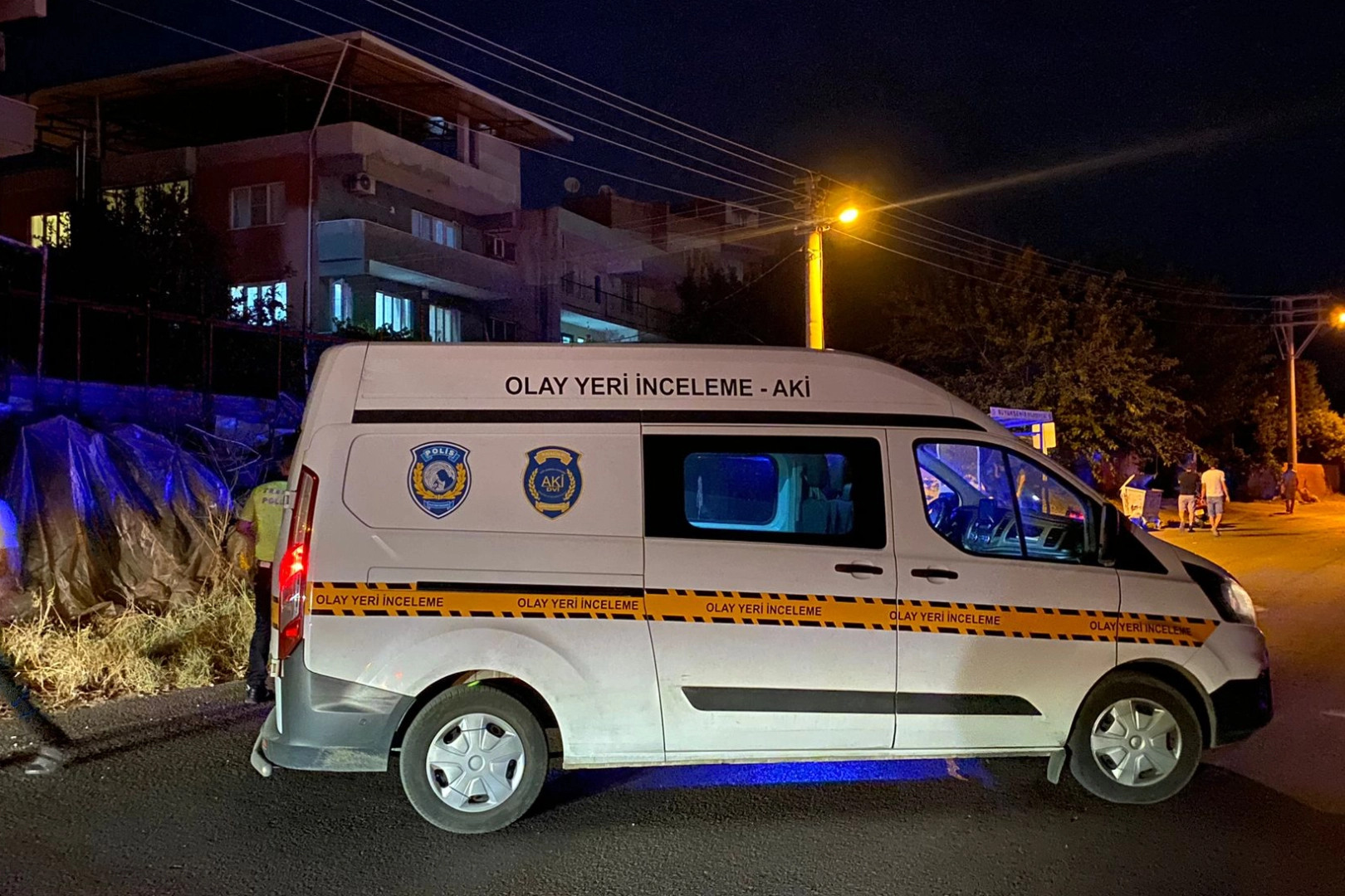 Aydın'da otomobilin çarptığı 48 yaşındaki kadın hastaneye kaldırıldı