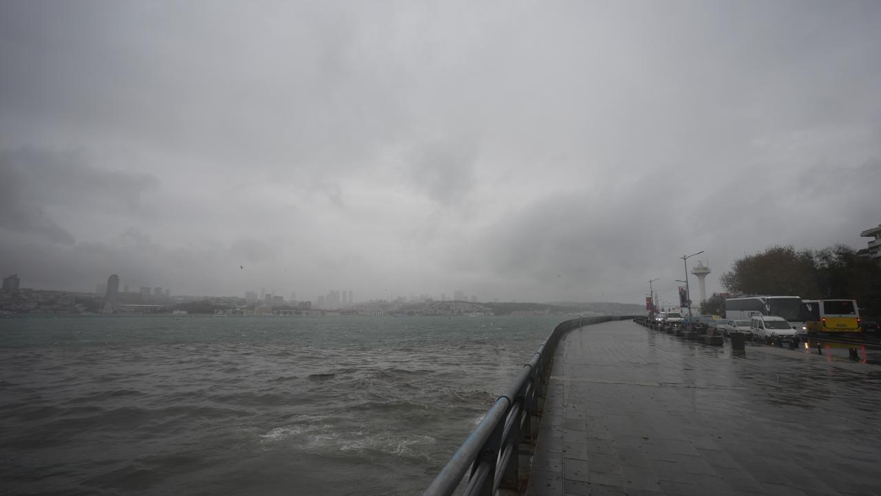 İstanbul'da beklenen sağanak yağışlar için uyarı yapıldı